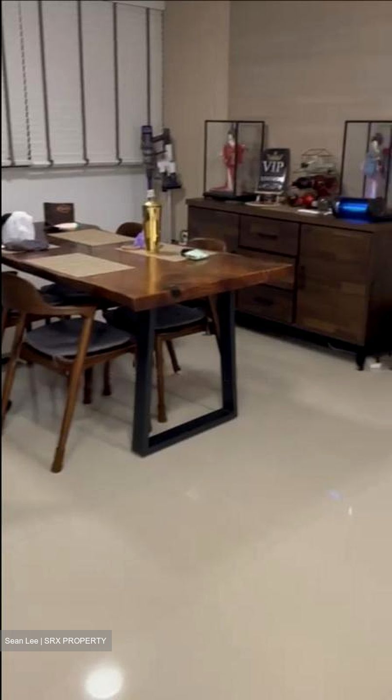 Blk 210 Tampines Street 23 (Tampines), HDB 5 Rooms #603112961